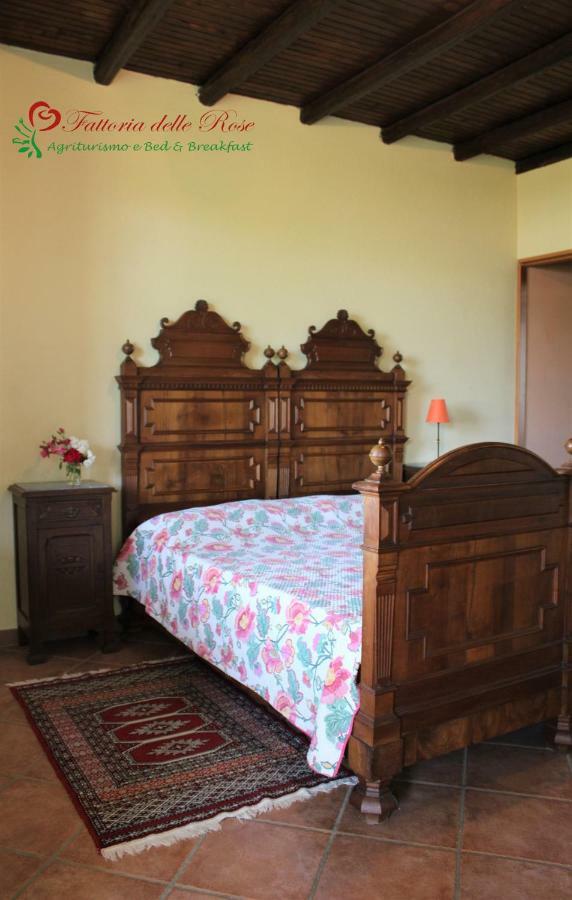 Fattoria Delle Rose Villa Salussola Eksteriør billede